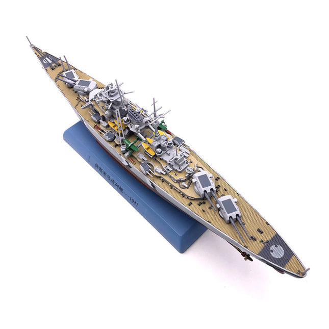 https://cdn.shopify.com/s/files/1/0567/1364/2151/products/Bismarck-Battleship-1-1000-Scale-Diecast-Model-1.jpg?v=1670524521