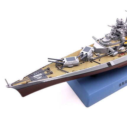 https://cdn.shopify.com/s/files/1/0567/1364/2151/products/Bismarck-Battleship-1-1000-Scale-Diecast-Model-3.jpg?v=1670524485
