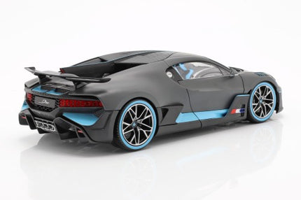 https://automodele.eu/environment/cache/images/productGfx_198149_500_500/Bugatti-Divo-2018-Bburago-118.jpg