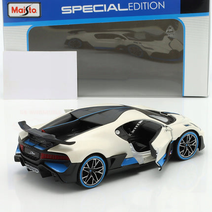 https://a.allegroimg.com/original/118fbd/ba9d8a2546cf92be3dfc07d6cb95/Bugatti-Divo-2018-White-Maisto-1-24-Bialy-Metalowy-Model-Samochodu-31526-Wh-EAN-GTIN-8719247527752