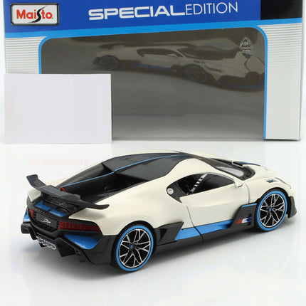 https://a.allegroimg.com/original/111d5e/f721d3a1460aa24d85241921c3e4/Bugatti-Divo-2018-White-Maisto-1-24-Bialy-Metalowy-Model-Samochodu-31526-Wh-Skala-skale-1-19-do-1-25