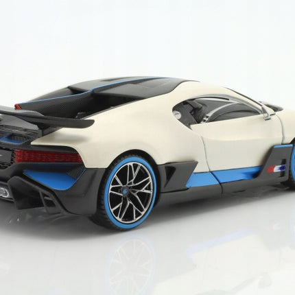 https://a.allegroimg.com/s720/11e309/cb5742034ed59979b5cc3feb86c5/Bugatti-Divo-2018-White-Maisto-1-24-Bialy-Metalowy-Model-Samochodu-31526-Wh-Stan-opakowania-oryginalne