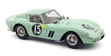 1:18 scale diecast model vintage race car in light green with number 15 and classic detailing