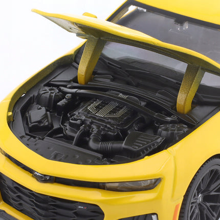 https://a.allegroimg.com/original/118aec/c322012e456c8682095bee448b70/Chevrolet-Camaro-ZL1-2017-Zolty-Maisto-1-24-1-24-31512-Yl-Model-Samochodu-Model-Camaro-ZL1-2017