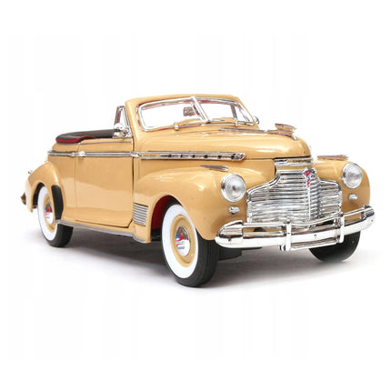 Chevrolet Special Deluxe 1941 Cream Welly 1:24 Diecast Model Car Metal Collector Scale Model with Custom PlatesPlates