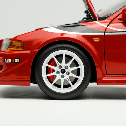 Motorhelix Mitsubishi Lancer Evolution VI 6.5 GSR T.M.E 1:18 Diecast Model Car - scale model collectible piece