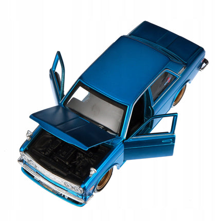 https://a.allegroimg.com/original/116e0f/e051574a4513bea8312442242c87/Datsun-510-Tokyo-Mod-JDM-1971-Candy-Blue-Maisto-Design-1-24-Model-Samochodu-Waga-produktu-z-opakowaniem-jednostkowym-0-15-kg