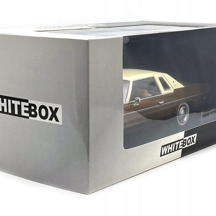 https://a.allegroimg.com/original/1184d0/6f3f947944ba9359949505456d00/Dodge-Royal-Monaco-C-Coupe-1977-Brown-Metallic-Beige-WhiteBox-1-24-124261-Wiek-14-lat
