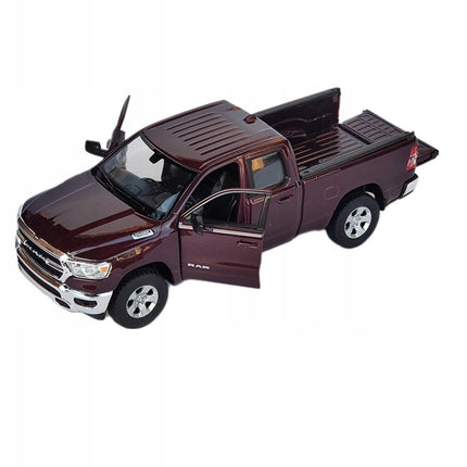 Dodge RAM 1500 2019 Welly 1:27 Diecast Model Car Metal Collector Scale Model with Custom Plates