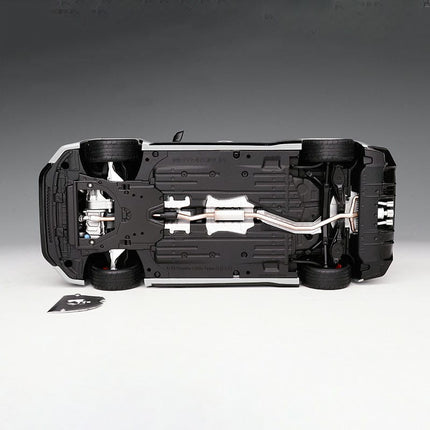 Motorhelix Honda Civic Type R FL5 Supersonic Gray 1:18 Diecast Model Car - hand-finished display model