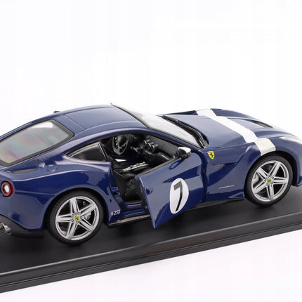 https://a.allegroimg.com/original/116303/0b3b7813433d86ce4188eda55883/Ferrari-F12-Berlinetta-7-2012-inspired-by-the-250-GT-1961-Bburago-1-24-Stan-opakowania-oryginalne