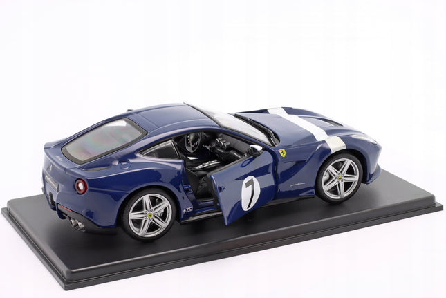 https://a.allegroimg.com/original/116303/0b3b7813433d86ce4188eda55883/Ferrari-F12-Berlinetta-7-2012-inspired-by-the-250-GT-1961-Bburago-1-24-Stan-opakowania-oryginalne