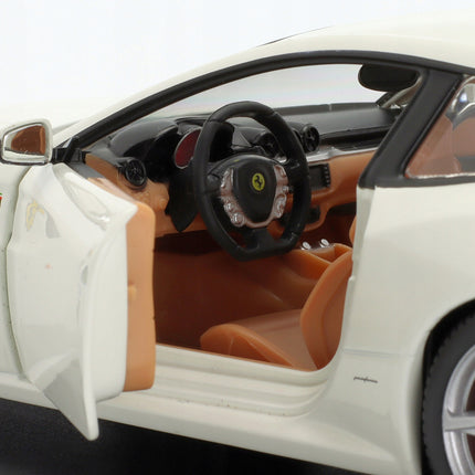 https://a.allegroimg.com/original/116a98/43aa860a49ea9f63a9a79b1d4918/Ferrari-FF-Four-2011-White-Bburago-1-24-Edicola-Model-Samochodu-AB24F012-Model-Ferrari-FF-1-24-Edicola-Wlochy