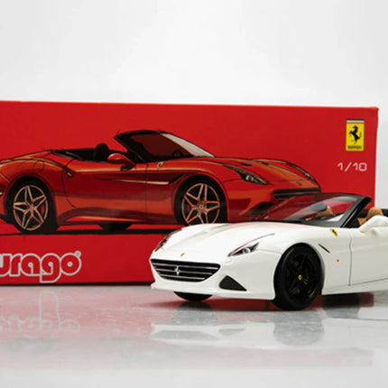 Bburago 1/18 Ferrari California T White Signature Series Diecast Model Car - detailed collector display model