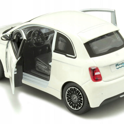 https://a.allegroimg.com/original/11c79f/c020463247faa08036846aaaa3d6/Fiat-500e-500-E-2023-White-Bburago-1-24-1-24-Bialy-Metalowy-Model-Samochodu-Model-FIAT-500E-2023