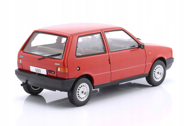 https://a.allegroimg.com/original/11b2cf/2e3fe46d43d0aad9ca15fe19f8a3/Fiat-Uno-1983-Red-WhiteBox-1-24-Czerwony-Metalowy-Model-Samochodu-WB124257-Stan-opakowania-oryginalne