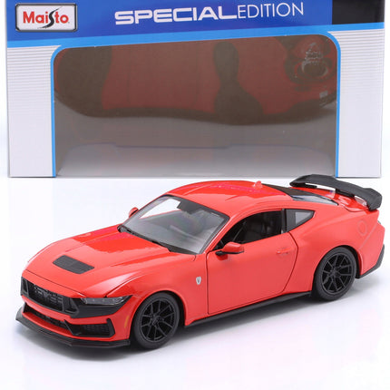 https://a.allegroimg.com/original/11438a/ed4469e74ecb92996a64cc795f4f/Ford-Mustang-DarkHorse-Dark-Horse-2024-Maisto-1-24-Czerwony-Model-Samochodu-Skala-skale-1-19-do-1-25