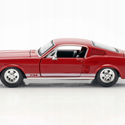 https://a.allegroimg.com/original/1193fc/aeafcccf4a51b4427f3d33889c17/Ford-Mustang-GT-Fastback-1967-Red-Maisto-1-24-1-24-Metalowy-Model-Samochodu-Skala-skale-1-19-do-1-25