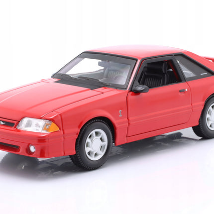 https://a.allegroimg.com/original/11a7bb/4adf0eab49b09c07ac3f7f7cda1f/Ford-Mustang-SVT-Cobra-1993-Maisto-1-24-Czerwony-Metalowy-Model-Samochodu