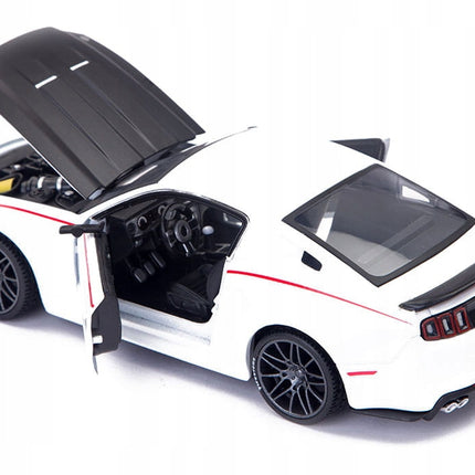 https://a.allegroimg.com/original/11f219/f07baeba4fd99396b6cb7464e23a/Ford-Mustang-Street-Racer-2014-Maisto-1-24-Metalowy-Model-Samochodu-31506-W-Model-GT500