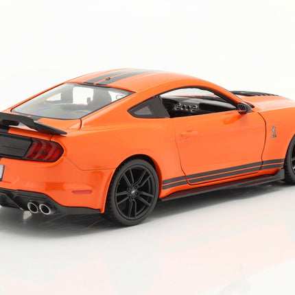 https://a.allegroimg.com/original/11eabb/f6d89ac74de3913e65ddcd900eae/Ford-Shelby-Mustang-GT500-GT-500-Maisto-1-24-Pomaranczowy-Model-Samochodu-Stan-opakowania-oryginalne