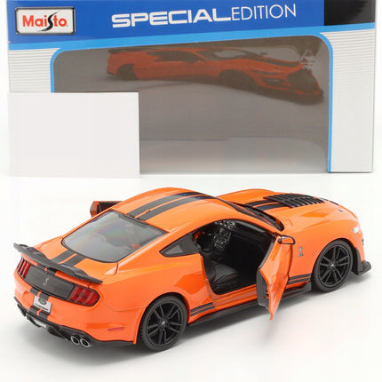 https://a.allegroimg.com/original/117a18/11b6cc744fda8be64ea8919c1577/Ford-Shelby-Mustang-GT500-GT-500-Maisto-1-24-Pomaranczowy-Model-Samochodu-Waga-produktu-z-opakowaniem-jednostkowym-0-5-kg