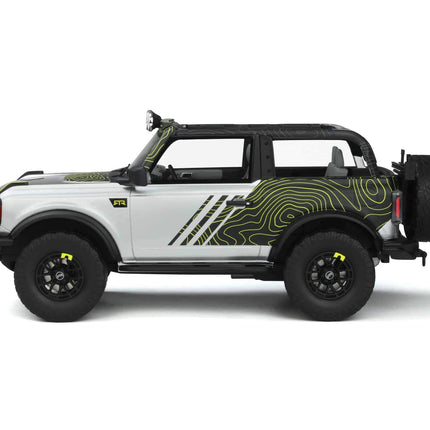 Ford Bronco RTR 2022 Silver Decor 1:18 Resin Model - Limited Edition SUV