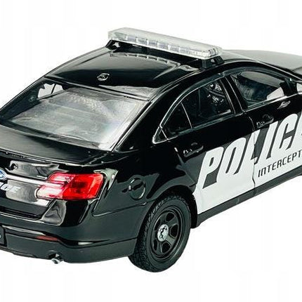 Ford Interceptor Police 1:24 Diecast Model Car Welly Black Opening Doors Steerable Wheels Collectible