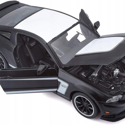 Ford Mustang Boss 302 Black 1:24 Maisto Special Edition Diecast Muscle Car with Custom Plates