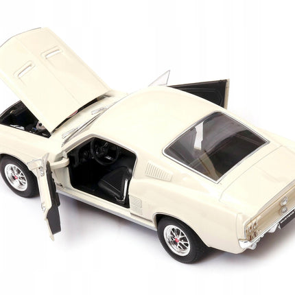 Ford Mustang GT 1967 Wimbledon White Welly 1:24 22412 Diecast Model with Custom Plates