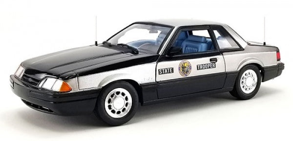 1:18 scale diecast state trooper police car model with black and silver finish