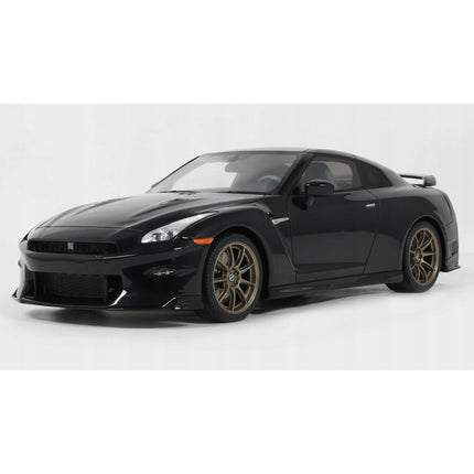 GT Spirit Nissan GT-R R35 Takumi Edition 2024 1:18 Resin Model Black Limited 999 GT932 Collector Car