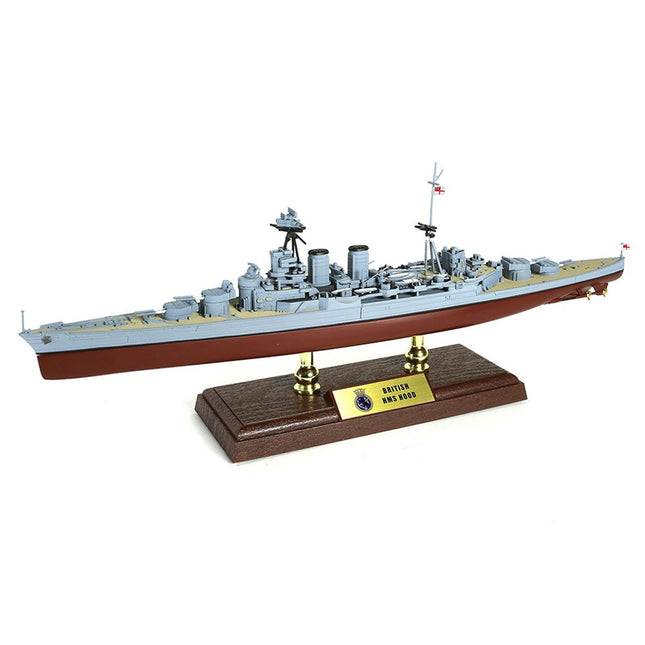 https://cdn.shopify.com/s/files/1/0567/1364/2151/files/HMS-Hood-Admiral-Class-Battlecruiser-Royal-Navy-1-700-Scale-Diecast-Model-2.jpg?v=1703258144
