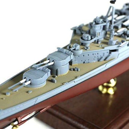 https://cdn.shopify.com/s/files/1/0567/1364/2151/files/HMS-Hood-Admiral-Class-Battlecruiser-Royal-Navy-1-700-Scale-Diecast-Model-5.jpg?v=1703258158