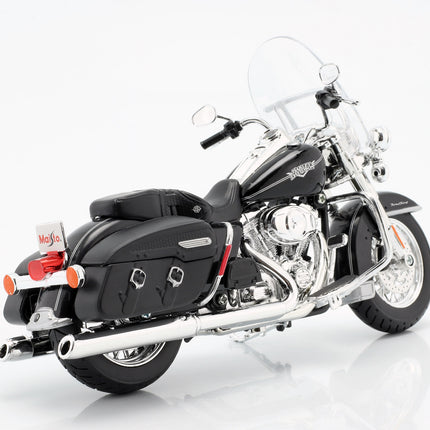 https://a.allegroimg.com/original/1133ec/c210d7e0492dbd8187a9fb3ac111/Harley-Davidson-FLHRC-Road-King-Slassic-2013-Maisto-1-12-Motocykl-Model-HIT-EAN-GTIN-090159078708