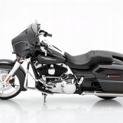 https://a.allegroimg.com/original/11e5e3/f5c3451e4a94a3f1f43e8ecd04d5/Harley-Davidson-Street-Glide-Special-2015-Maisto-1-12-32328-Motocykl-Model-Kod-producenta-32328