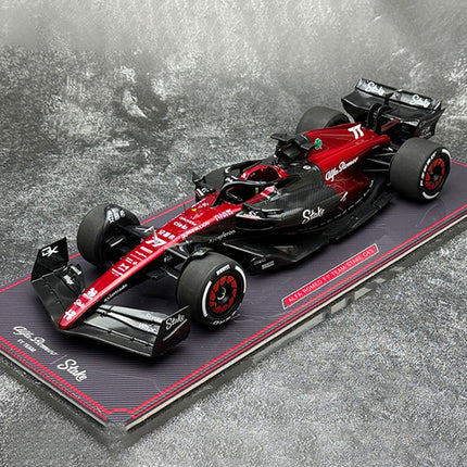 Kilo NZG Alfa Romeo F1 C43 Zhou Guanyu Hungary GP 1:18 Diecast Model Car - detailed collector display model