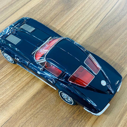 AutoArt Corvette C2 Sting Ray 1963 Daytona Blue 1:18 Diecast Model Car - fine detailed model replica