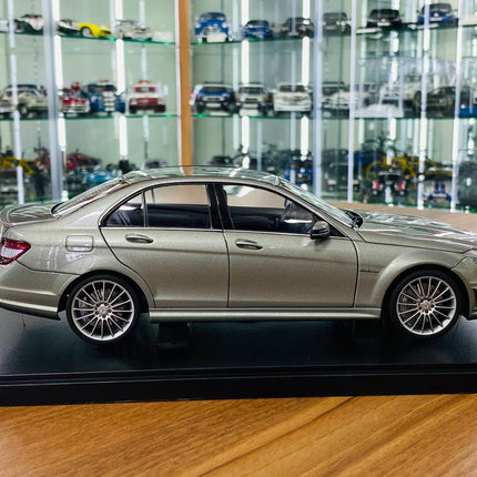 AutoArt Mercedes-Benz C63 AMG Grey 1:18 Diecast Model Car - fine detailed model replica
