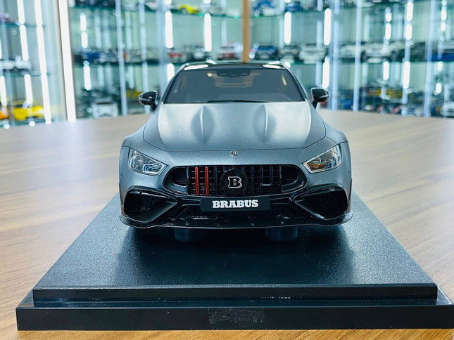 1/18 Resin - GT Spirit Mercedes Benz BRABUS 930 Matt Grey - studio product photo of the scale model