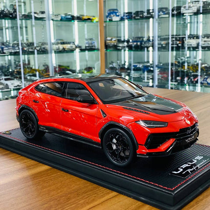 MR Collection Lamborghini Urus Performante 1:18 Rosso Arancio Resin Model - detailed collector display model
