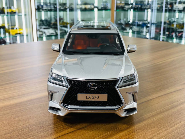 LCD Model Lexus LX 570 Silver 1:18 Diecast Model Car - studio product photo of the scale model