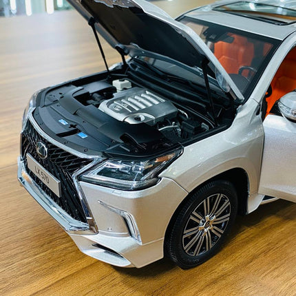 LCD Model Lexus LX 570 Silver 1:18 Diecast Model Car - detailed die-cast style model
