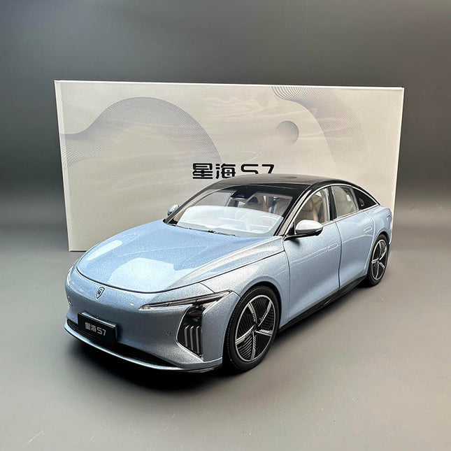 Dongfeng Forthing Forthing Xinghai S7 Blue 1:18 Diecast Model Car - detailed collector display model