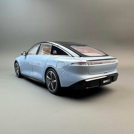Dongfeng Forthing Forthing Xinghai S7 Blue 1:18 Diecast Model Car - fine detailed model replica
