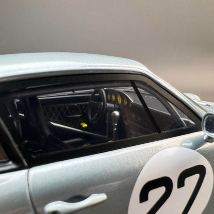 GT Spirit Porsche 993 RWB YUIITSUMUNI Silver 1:18 Resin Model Car - scale model for display