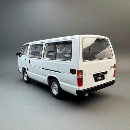 Original Factory Toyota HiAce YH50 Van 1:18 Diecast Model Car - collectible scale model car