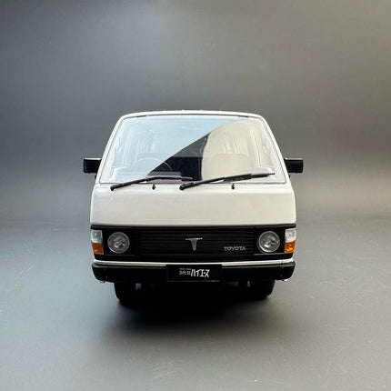 Original Factory Toyota HiAce YH50 Van 1:18 Diecast Model Car - fine detailed model replica