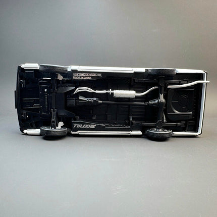 Original Factory Toyota HiAce YH50 Van 1:18 Diecast Model Car - scale model collectible piece