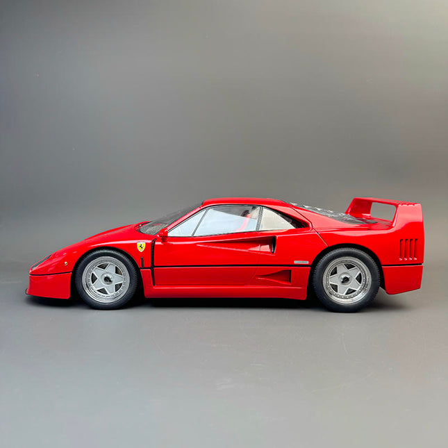 Norev Ferrari F40 Red 1:12 Diecast Model Car - studio product photo of the scale model